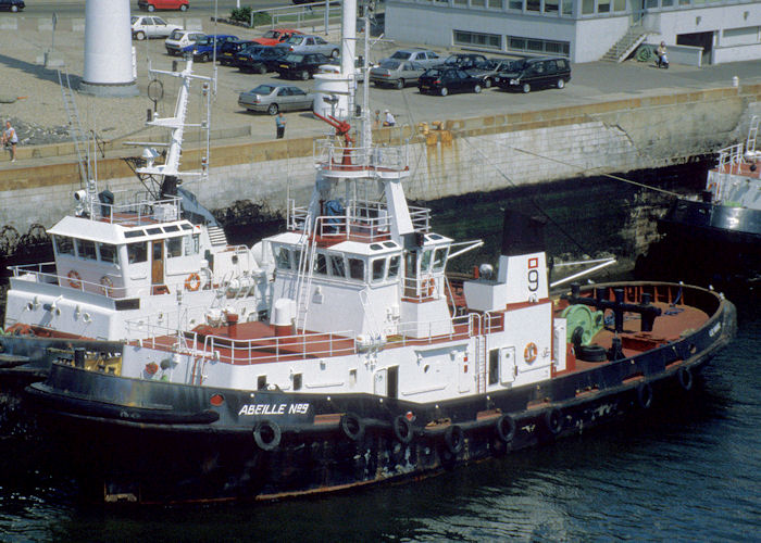 Photograph of the vessel  Abeille No. 9 pictured at Le Havre on 15th August 1997