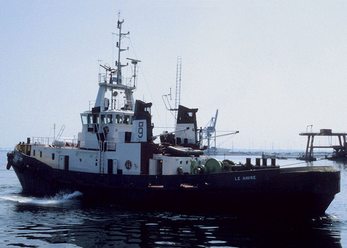 Photograph of the vessel  Abeille No. 9 pictured at Le Havre on 16th August 1997