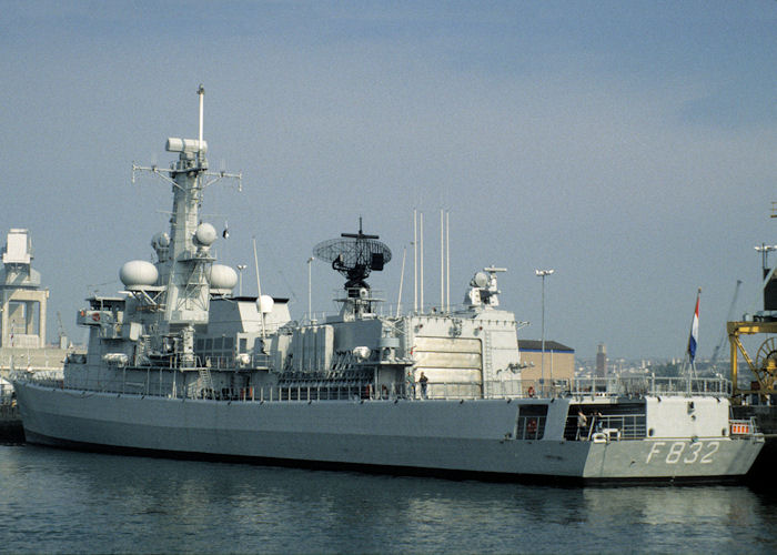 Photograph of the vessel HrMS Abraham van der Hulst pictured in Devonport Naval Base on 27th September 1997