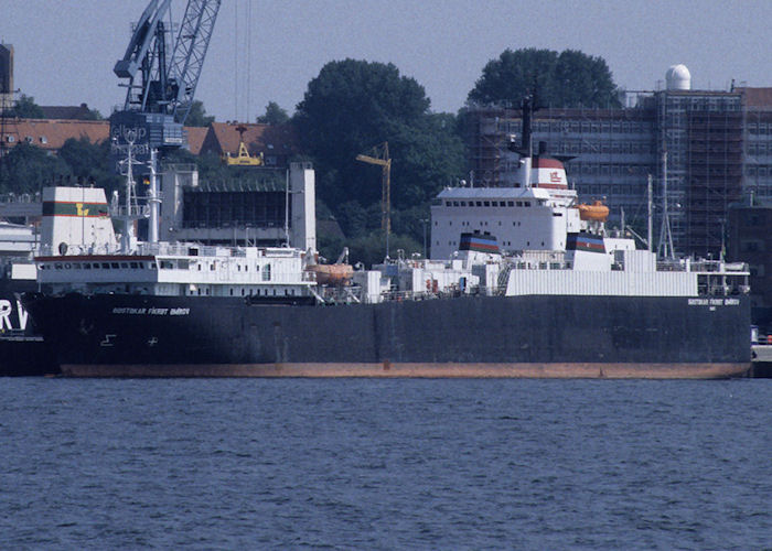 Photograph of the vessel  Bestekar Fikret Amirov pictured at Kiel on 22nd August 1995
