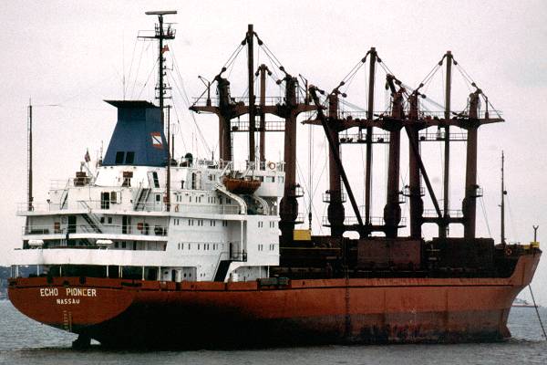 Photograph of the vessel  Echo Pioneer pictured in the Solent on 4th July 1998