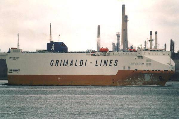 Photograph of the vessel  Gran Bretagna pictured arrving in Southampton on 4th June 2000