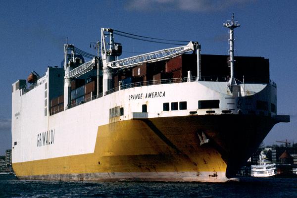 Photograph of the vessel  Grande America pictured arriving in Hamburg on 20th March 2001