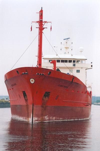 Photograph of the vessel  Jacobus Broere pictured passing Runcorn on 18th August 2001