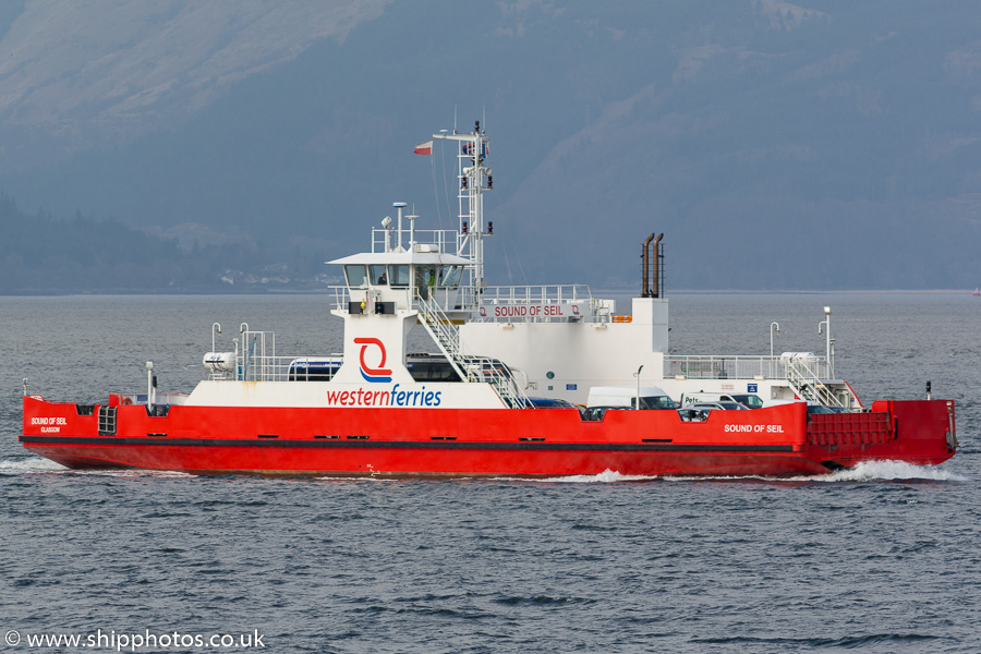 Photograph of the vessel  Sound of Seil pictured approaching Gourock on 23rd March 2017