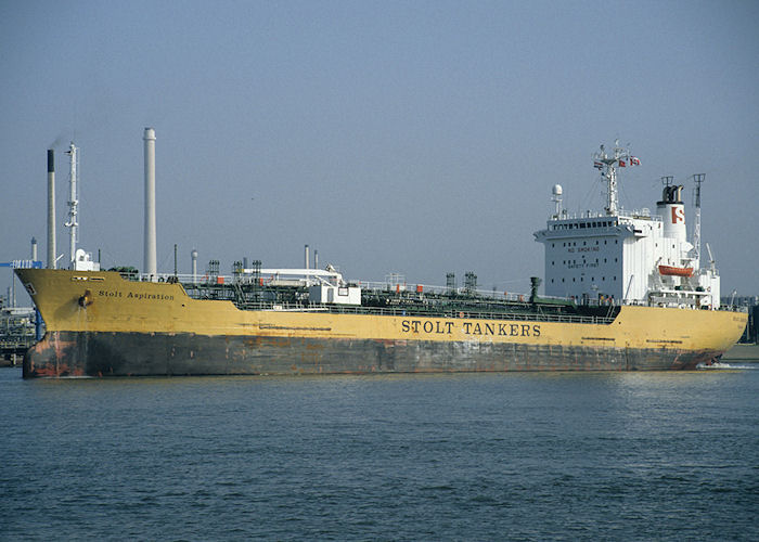 Photograph of the vessel  Stolt Aspiration pictured in 3e Petroleumhaven, Rotterdam-Botlek on 27th September 1992