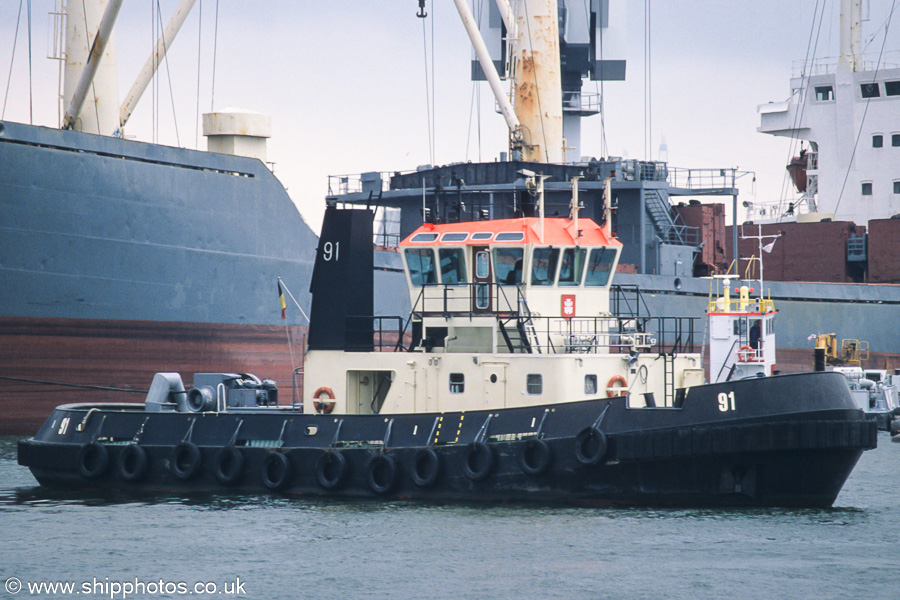 Photograph of the vessel  91 pictured in Bevrijdingsdok, Antwerp on 20th June 2002