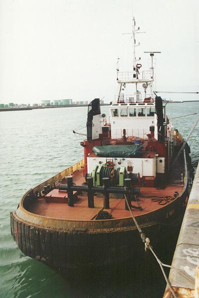 Photograph of the vessel  Abeille No. 10 pictured in Le Havre on 6th March 1994