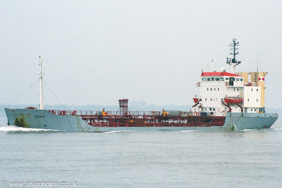 Photograph of the vessel  Activity pictured on the River Mersey on 7th July 2001