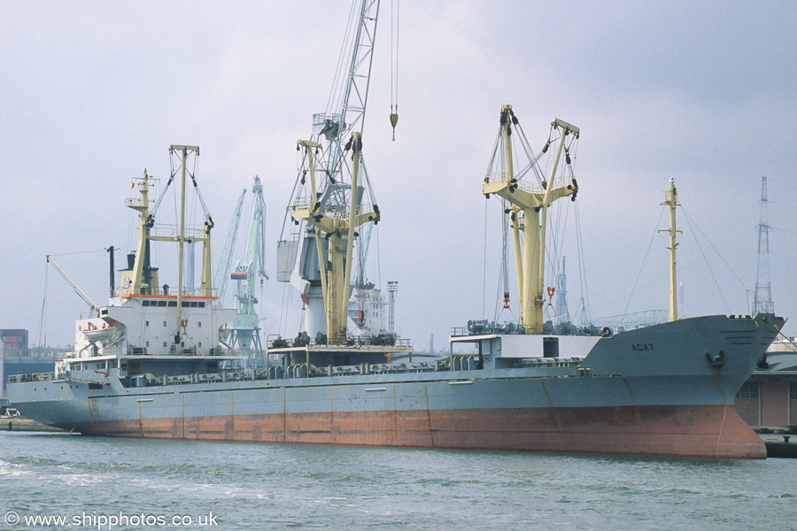 Photograph of the vessel  Agat pictured in Vijfde Havendok, Antwerp on 20th June 2002