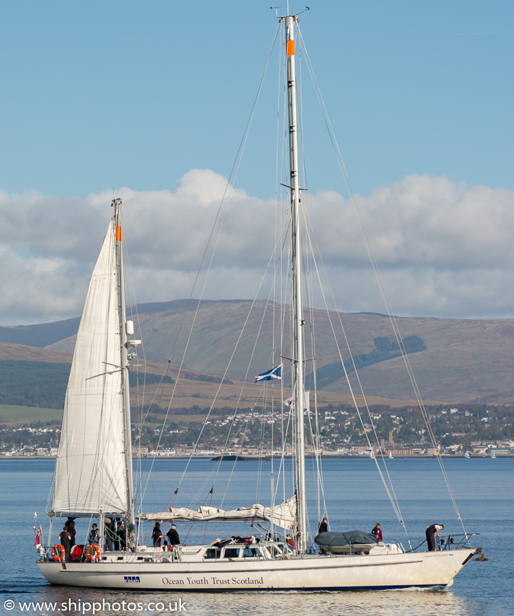 Photograph of the vessel sts Alba Venturer pictured passing Greenock on 9th October 2016