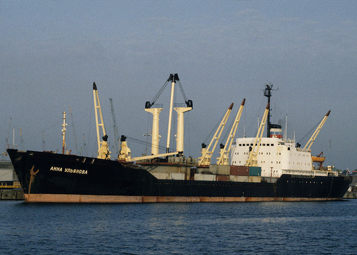  Anna Ulyanova pictured in Waalhaven, Rotterdam on 27th September 1992