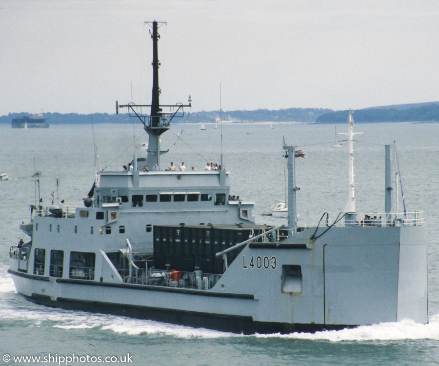 Photograph of the vessel HMAV Arakan pictured approaching Portsmouth Harbour on 30th July 1989