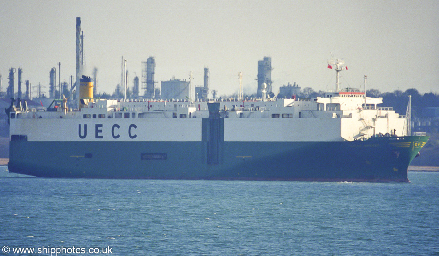 Photograph of the vessel  Asian Breeze pictured arriving at Southampton on 11th April 2003