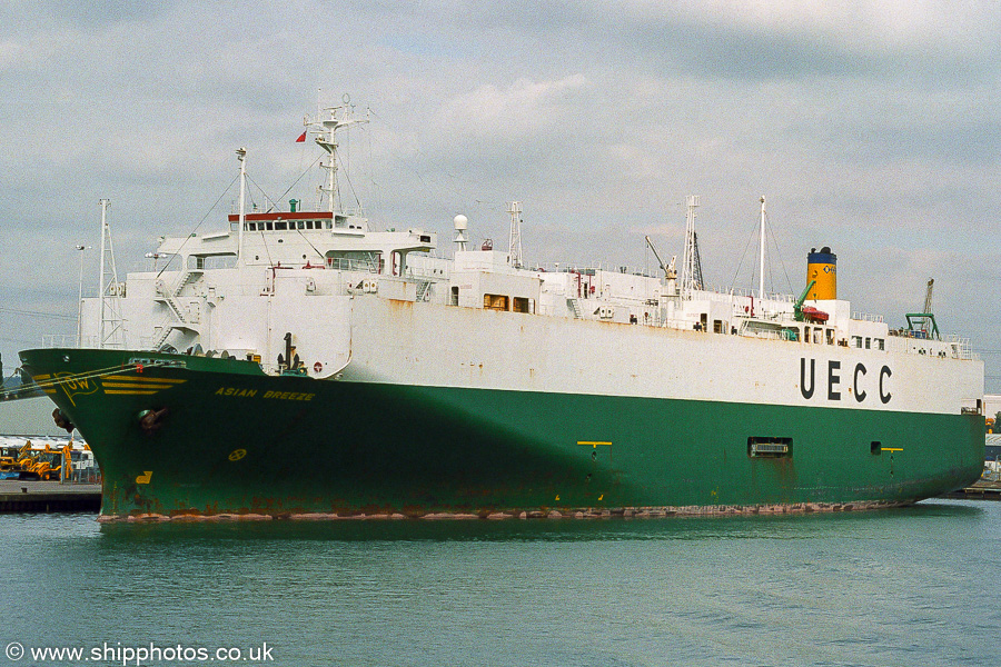Photograph of the vessel  Asian Breeze pictured in Southampton on 27th September 2003