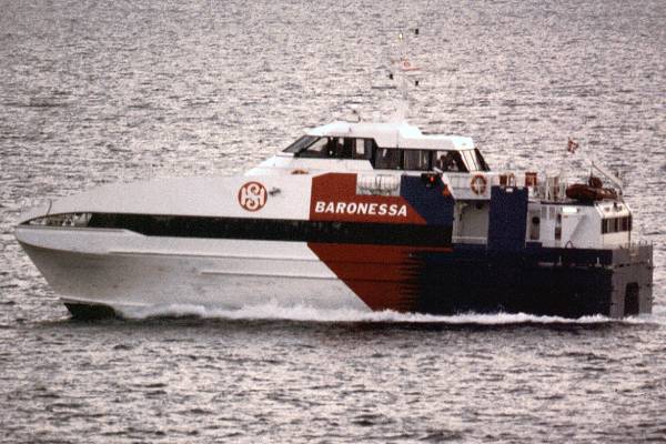 Baronessa pictured near Bergen on 26th October 1998