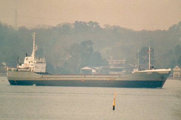  Beate pictured arriving in Southampton on 14th April 2000