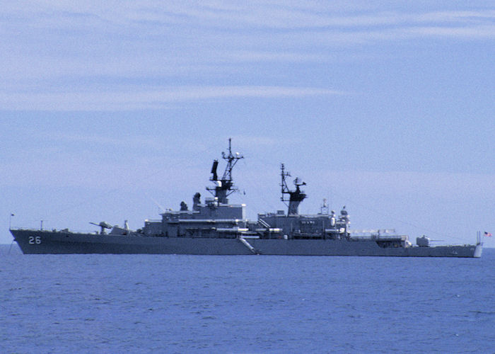 Photograph of the vessel USS Belknap pictured at anchor off Cannes on 2nd July 1990