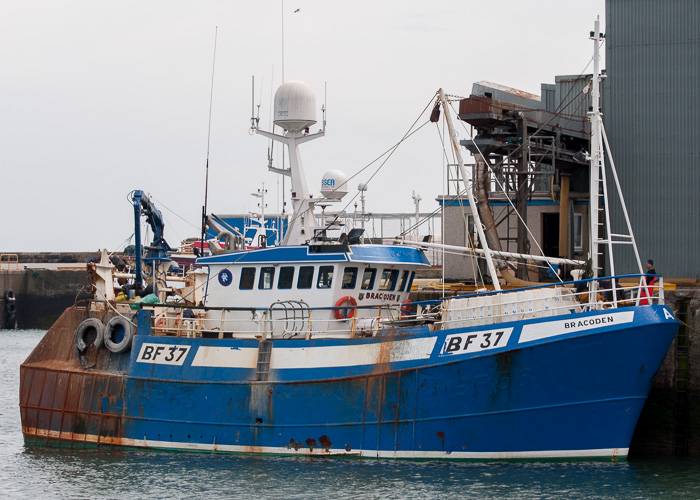 Photograph of the vessel fv Bracoden pictured at Fraserburgh on 5th May 2014