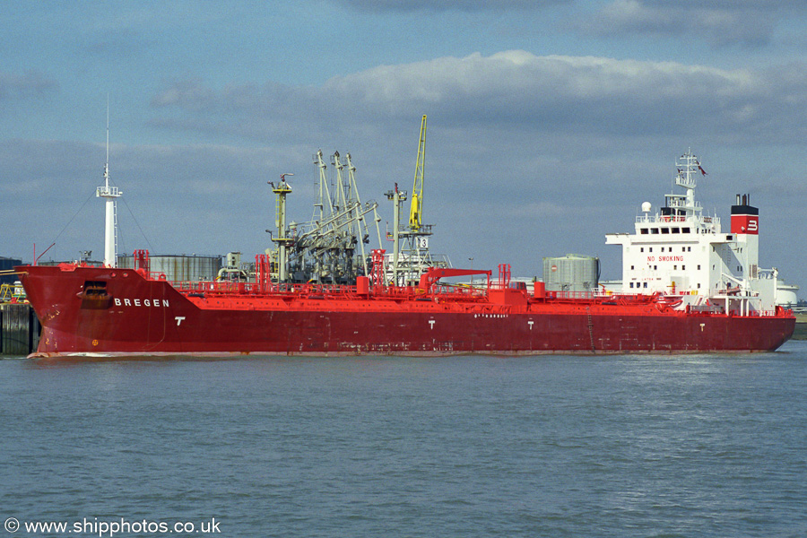 Photograph of the vessel  Bregen pictured at Coryton on 1st September 2001