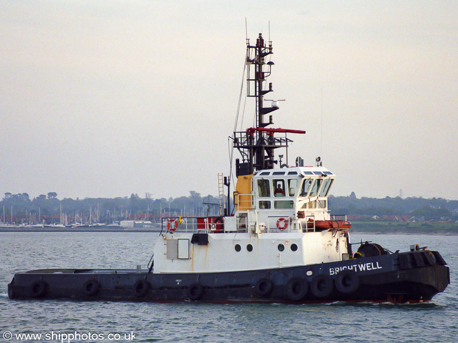Photograph of the vessel  Brightwell pictured at Southampton on 21st April 2002