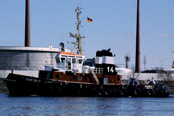 Photograph of the vessel  Bugsier 14 pictured in Hamburg on 20th March 2001