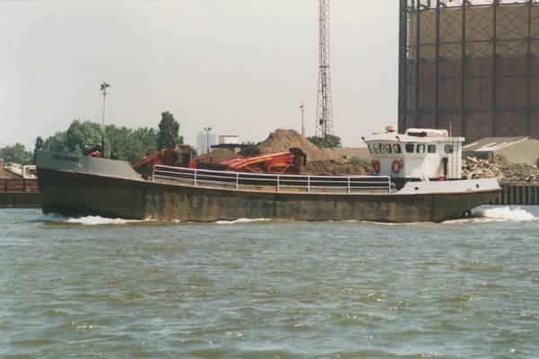 Photograph of the vessel  Cecil Gilders pictured passing Greenwich on 27th May 1999