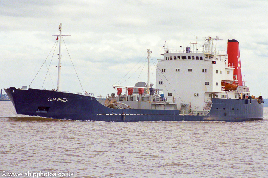  Cem River pictured on the River Mersey on 29th June 2002