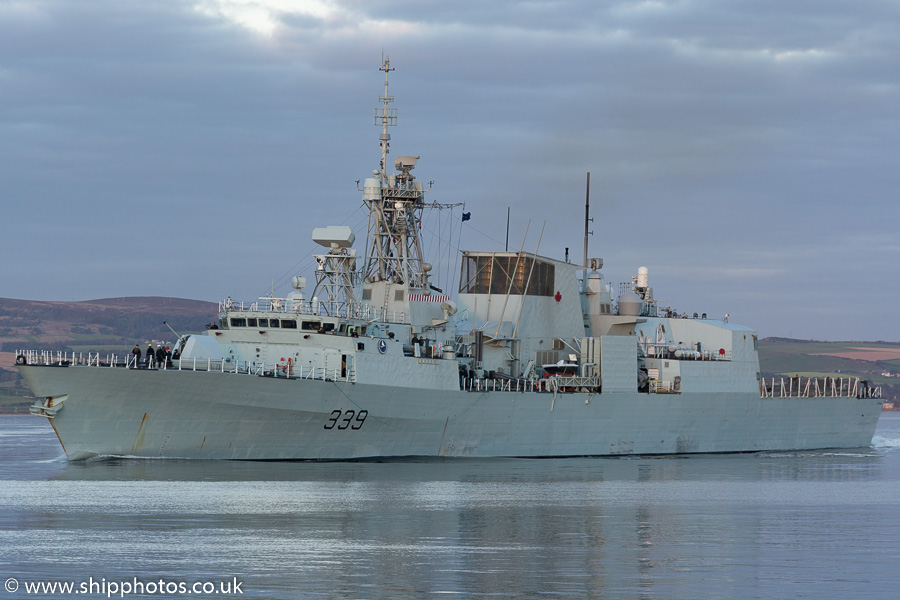 HMCS Charlottetown pictured passing Greenock on 9th October 2016
