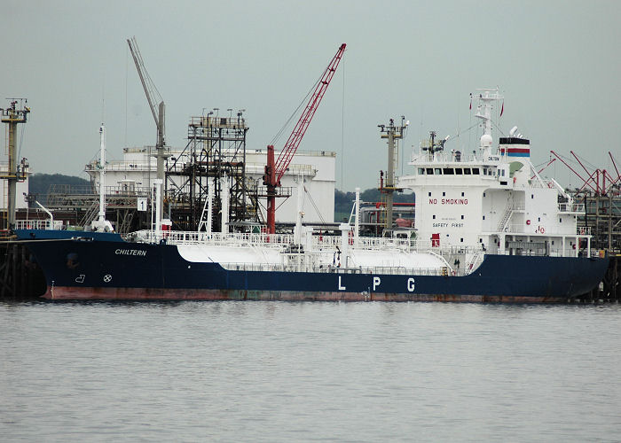 Photograph of the vessel  Chiltern pictured at Coryton on 6th May 2006