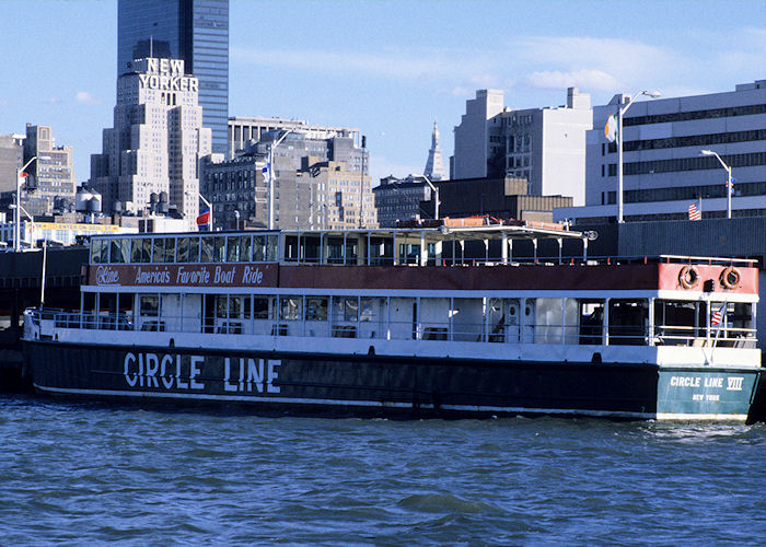 Photograph of the vessel  Circle Line VIII pictured in New York on 18th September 1994