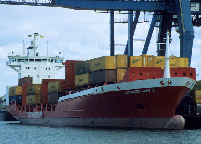 Photograph of the vessel  Containerships V pictured in Rotterdam on 20th April 1997
