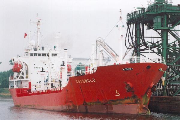 Photograph of the vessel  Cotswold pictured at Stanlow on 7th July 2001