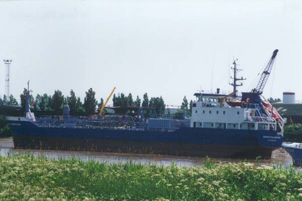 Photograph of the vessel  Crystalwater pictured on the River Trent on 18th June 2000