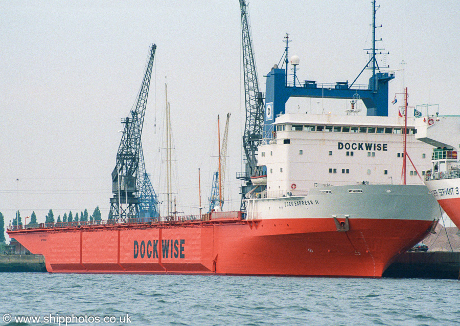 Photograph of the vessel  Dock Express 11 pictured in Southampton on 29th August 2001