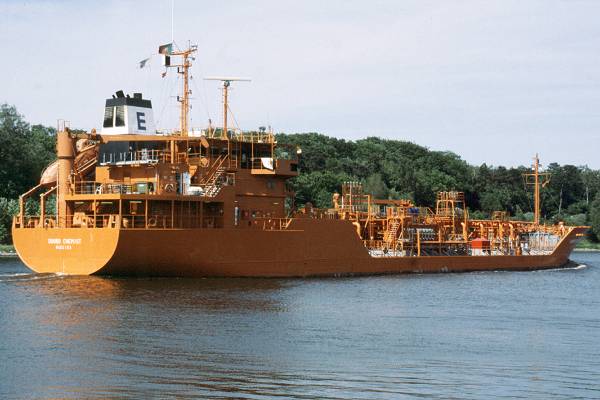 Photograph of the vessel  Douro Chemist pictured passing through Rendsburg on 7th June 1997