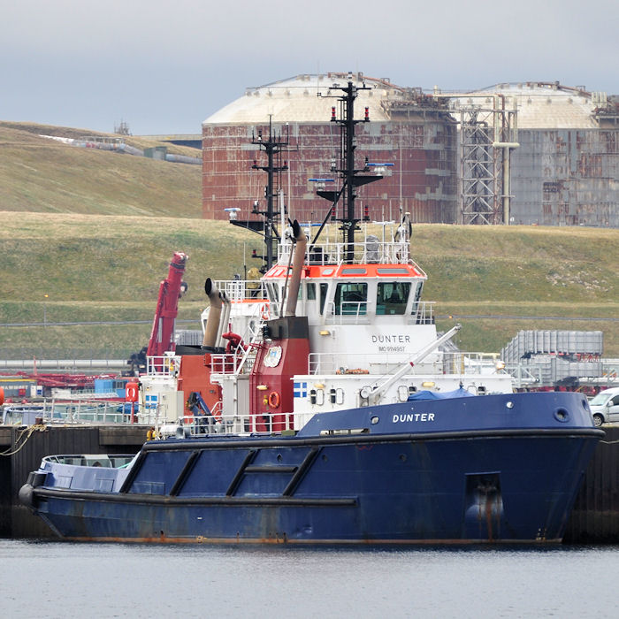 Dunter pictured at Sella Ness on 11th May 2013
