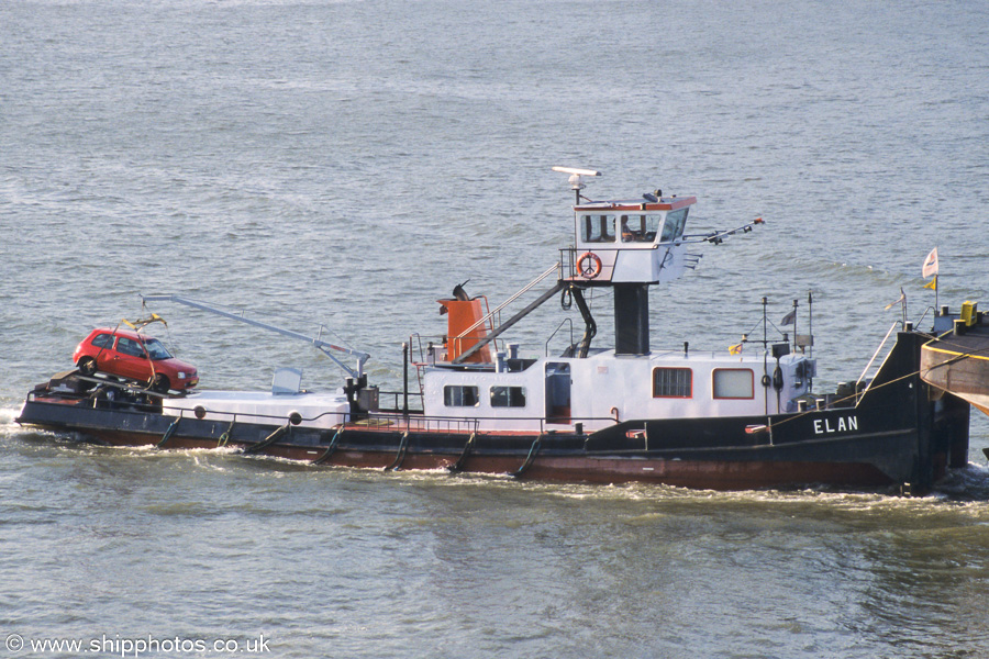  Elan pictured in Rotterdam on 17th June 2002