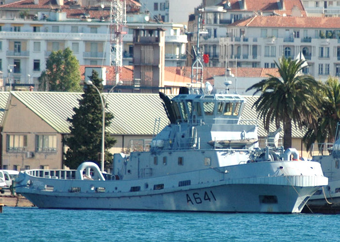 Photograph of the vessel  Estérel pictured at Toulon on 9th August 2008
