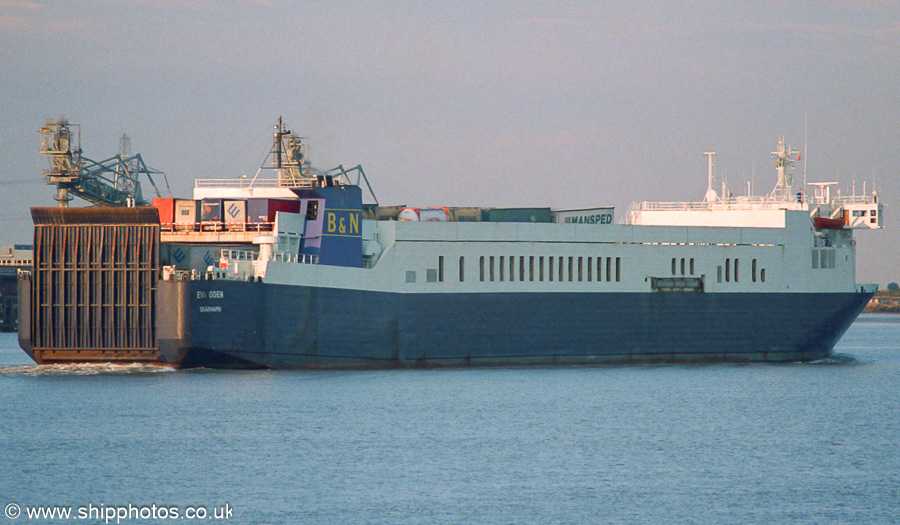 Photograph of the vessel  Eva Oden pictured passing Gravesend on 31st August 2001