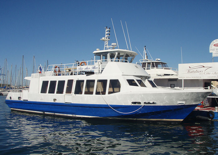 Photograph of the vessel  Fée des Iles pictured at Toulon on 9th August 2008