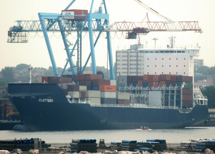 Photograph of the vessel  Flottbek pictured in Liverpool on 15th June 2006