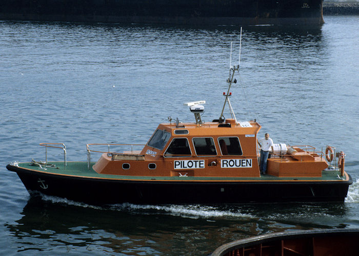 Photograph of the vessel pv Fregate pictured at Le Havre on 16th August 1997