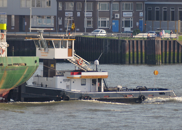 Photograph of the vessel  Geertruida van der Wees pictured passing Vlaardingen on 27th June 2011