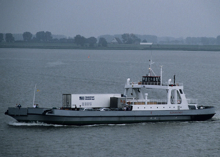 Photograph of the vessel  Glückstadt pictured on the River Elbe on 25th August 1995