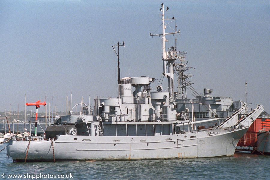 Photograph of the vessel FS Grillon pictured at Lorient on 23rd August 1989