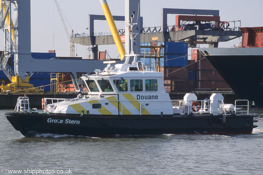 Photograph of the vessel  Grote Stern pictured in Waalhaven, Rotterdam on 17th June 2002