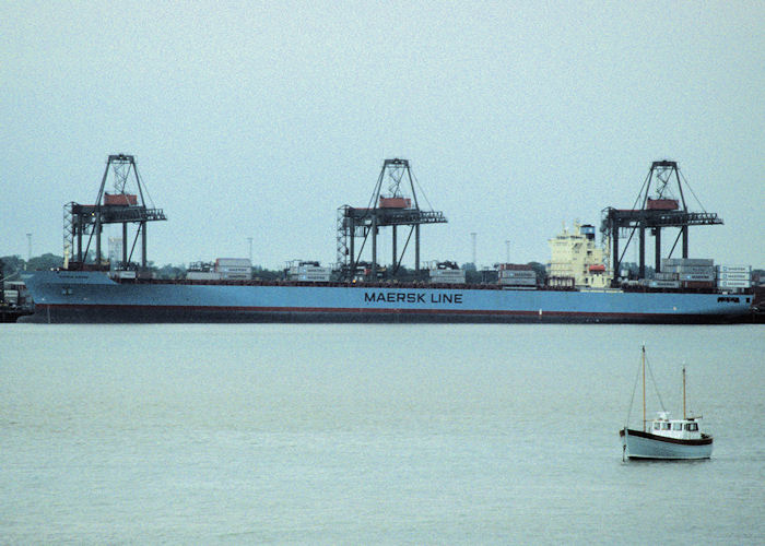  Gudrun Mærsk pictured at Felixstowe on 26th May 1998