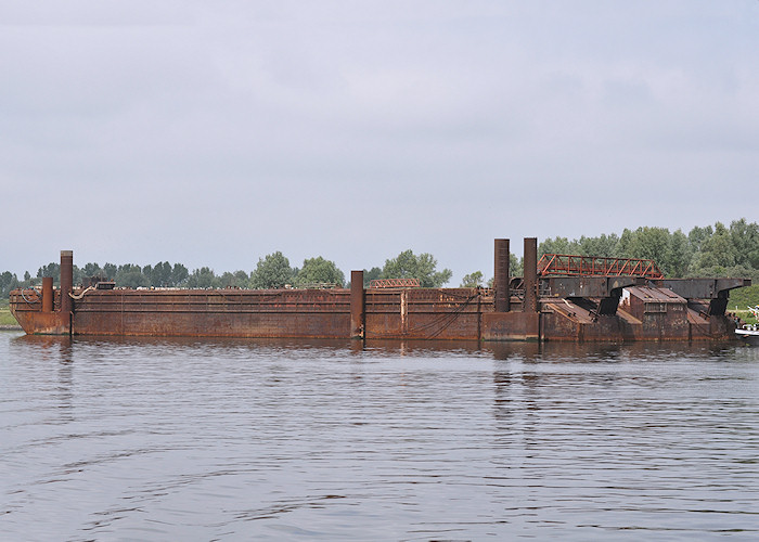 Photograph of the vessel  H-114 pictured in the Calandkanaal, Europoort on 26th June 2011