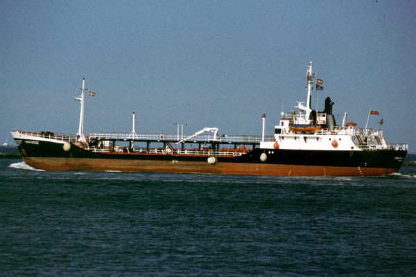 Photograph of the vessel  Haahr Bridge pictured in København on 1st June 1998